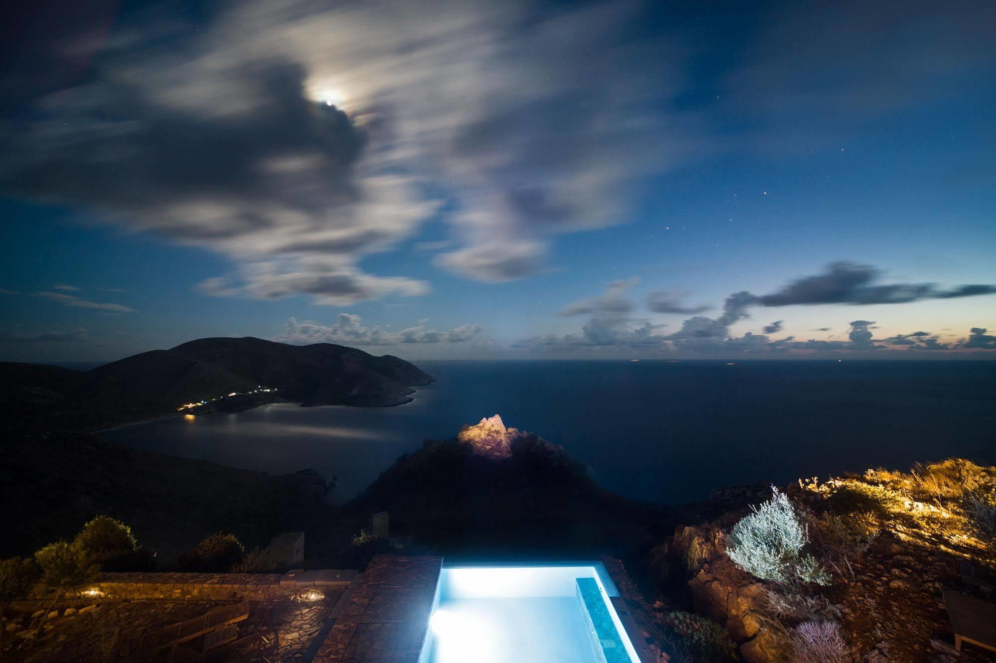 ホテル Tainaron Blue Retreat ファースィア エクステリア 写真